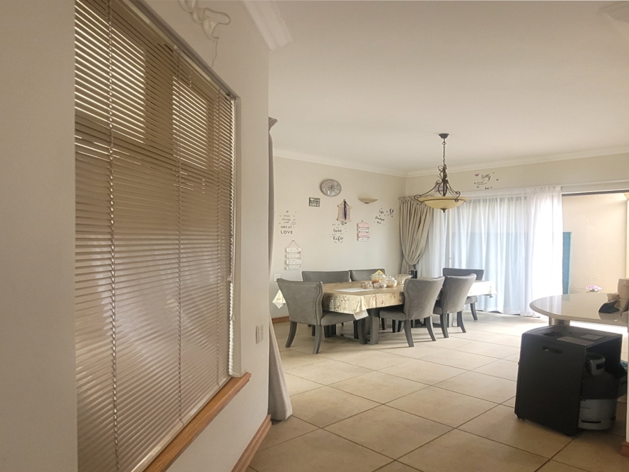 3 Bedroom Property for Sale in Xanadu Nature Estate North West